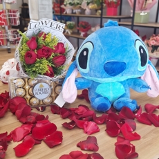 Kit Especial: Rosas, Chocolate e Pel�cia Stitch